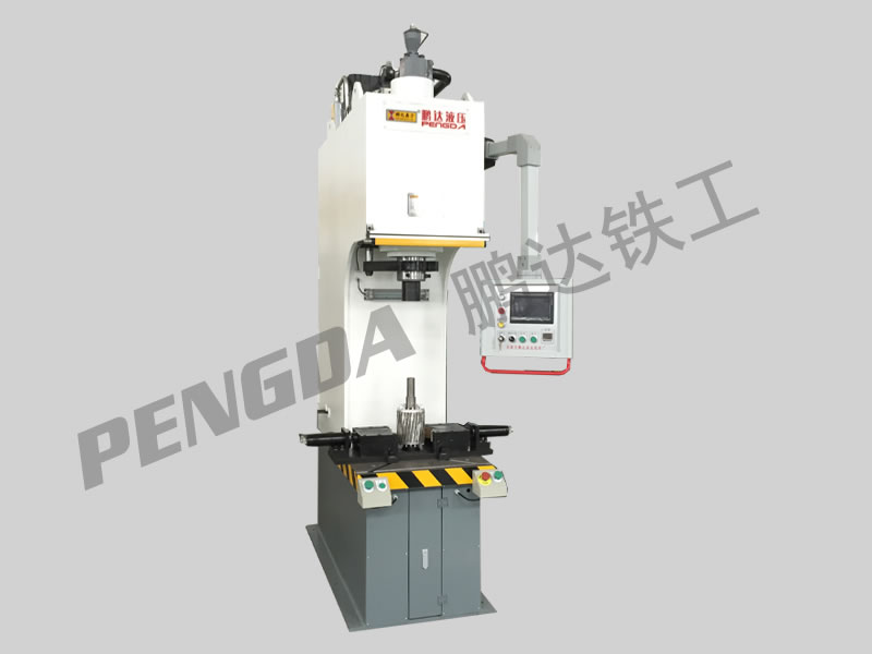 电机转子轴压机-含夹紧机构